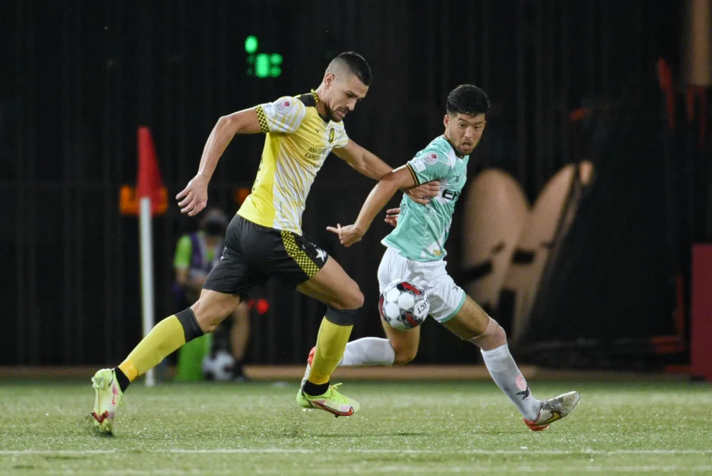 Eagles to face must-win derby clash with the Stags