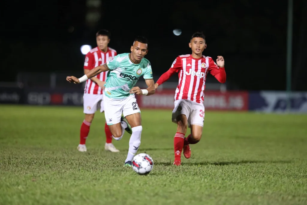 Eagles reclaim fourth place with 4-2 win over the Tigers